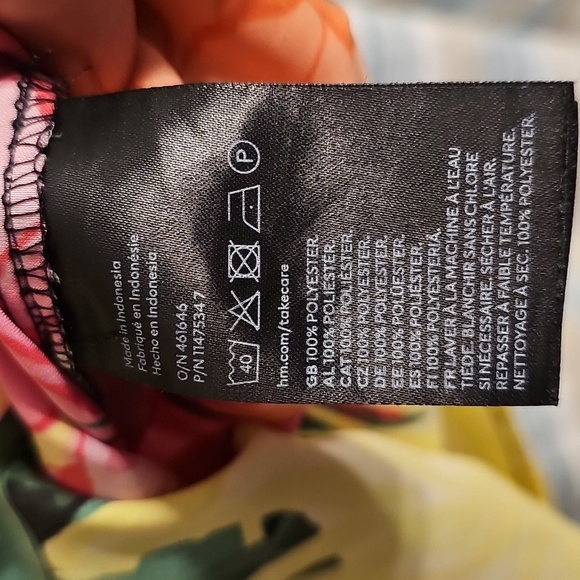 H&M Tropical Print Wrap Kimono with Pink and Green and Yellow - Picture 5 of 5